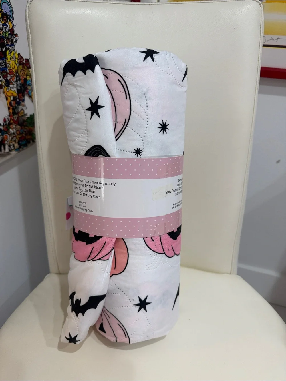 Halloween White/Pink /Black Pumpkin & Stars Print Full/Queen Quilt